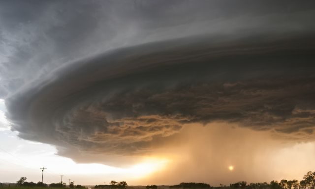 FOTO: Vanatorul de furtuni si cateva dintre fotografiile sale uimitoare